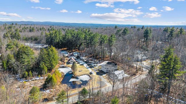 647 Cross Country Road, Pembroke, NH 03275