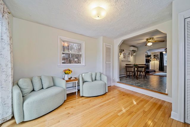 647 Cross Country Road, Pembroke, NH 03275