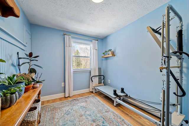 647 Cross Country Road, Pembroke, NH 03275