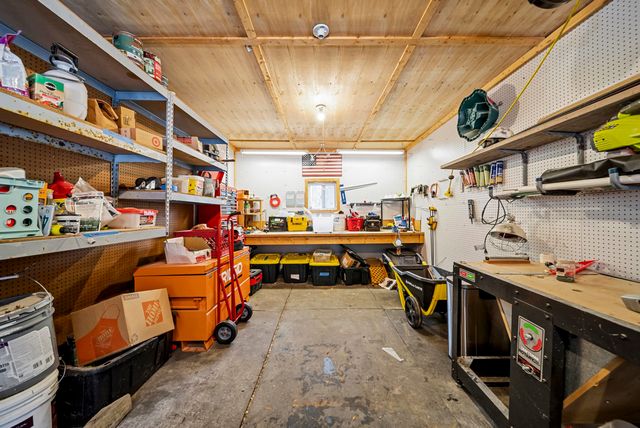 647 Cross Country Road, Pembroke, NH 03275