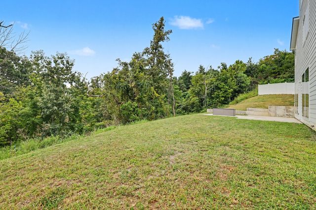 213 Walnutwood Lane, Nashville, TN 37211