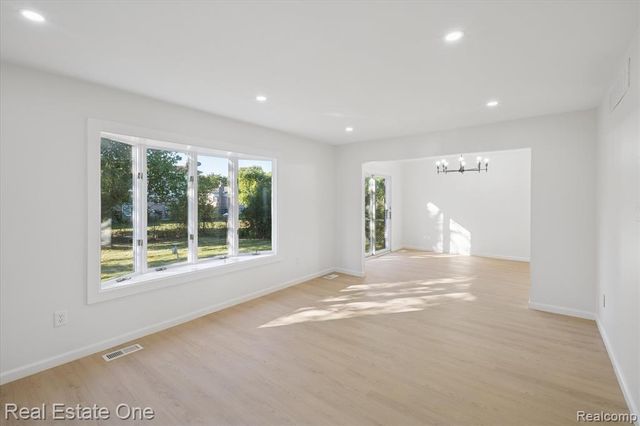 43051 Fernwood Street, Canton, MI 48187