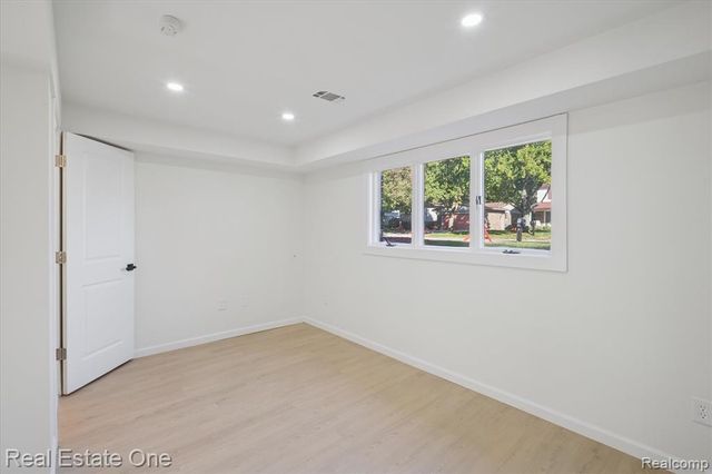 43051 Fernwood Street, Canton, MI 48187