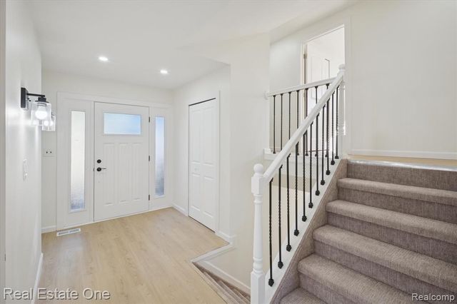 43051 Fernwood Street, Canton, MI 48187