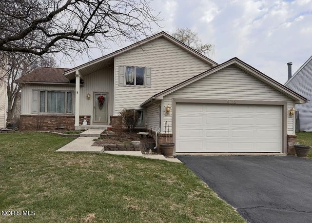 9718 Millcroft Road, Perrysburg, OH 43551