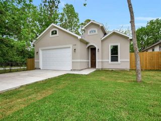 9338 Nyssa Street, Houston, TX 77078