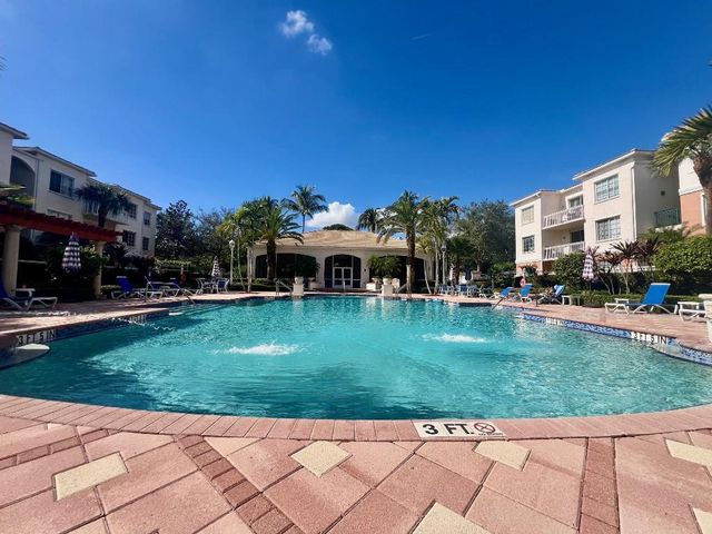 2309 Myrtlewood Circle E 2309, Palm Beach Gardens, FL 33418