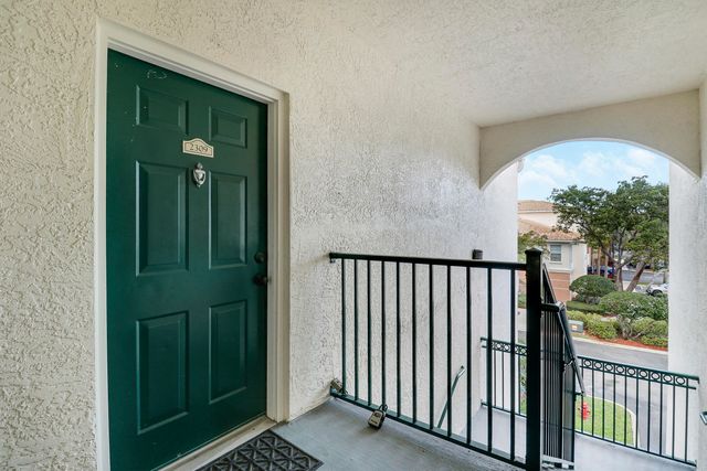2309 Myrtlewood Circle E 2309, Palm Beach Gardens, FL 33418