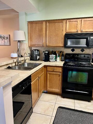 2309 Myrtlewood Circle E 2309, Palm Beach Gardens, FL 33418