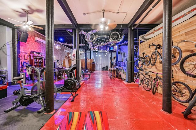 1805 Market Street, Galveston, TX 77550