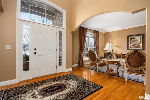 6410 W Willow Oak Court, Edwards, IL 61528