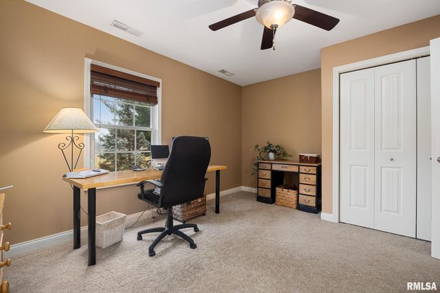 6410 W Willow Oak Court, Edwards, IL 61528