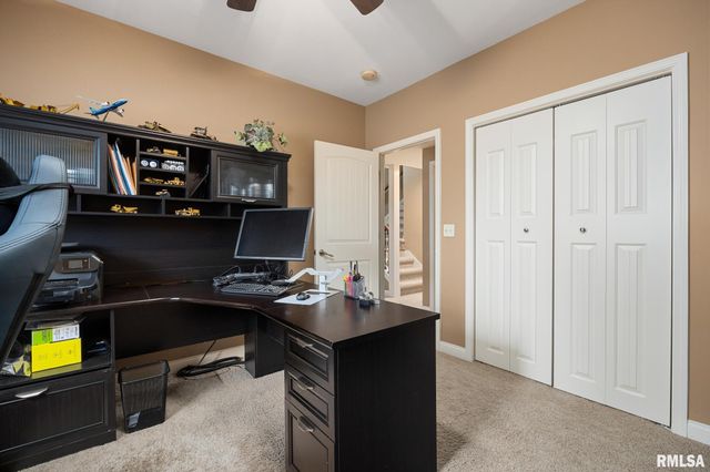 6410 W Willow Oak Court, Edwards, IL 61528