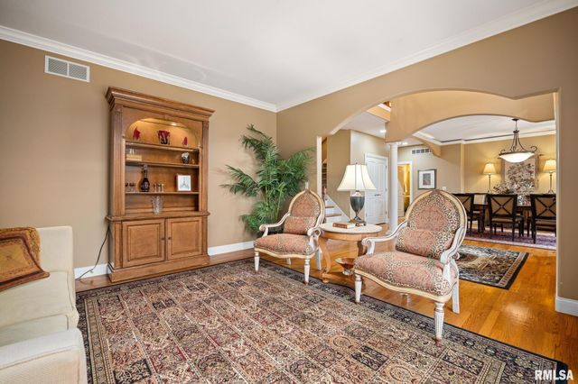 6410 W Willow Oak Court, Edwards, IL 61528