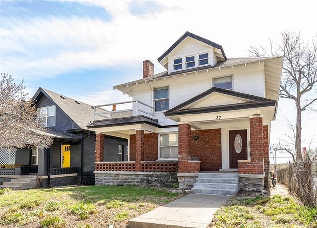 37 E 32nd Street, Kansas City, MO 64111