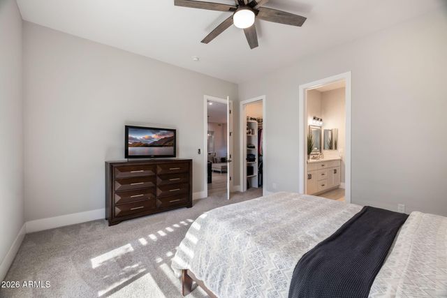 37239 N 11TH Avenue, Phoenix, AZ 85086