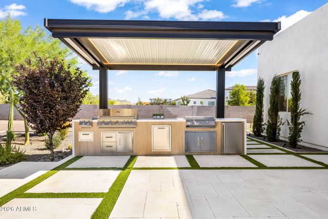 37239 N 11TH Avenue, Phoenix, AZ 85086