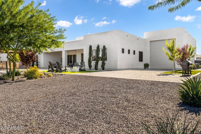 37239 N 11TH Avenue, Phoenix, AZ 85086
