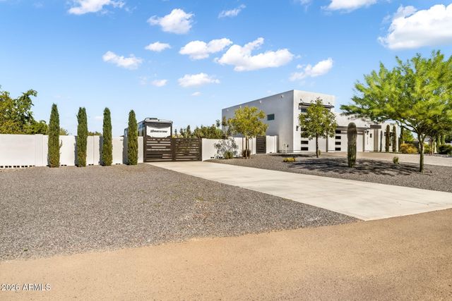 37239 N 11TH Avenue, Phoenix, AZ 85086