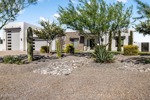 37239 N 11TH Avenue, Phoenix, AZ 85086