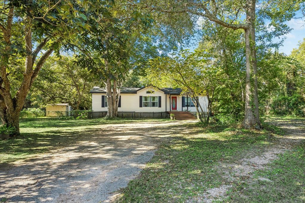 35509 Royal Road, Pattison, TX 77423