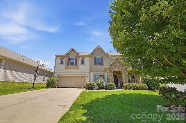 1231 Tranquil Falls Lane, Matthews, NC 28104