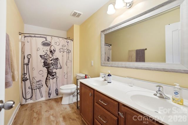 1231 Tranquil Falls Lane, Matthews, NC 28104