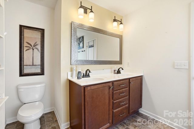 1231 Tranquil Falls Lane, Matthews, NC 28104