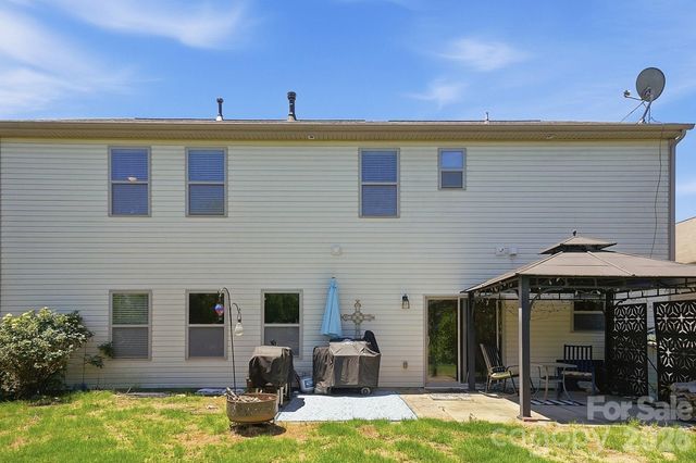 1231 Tranquil Falls Lane, Matthews, NC 28104
