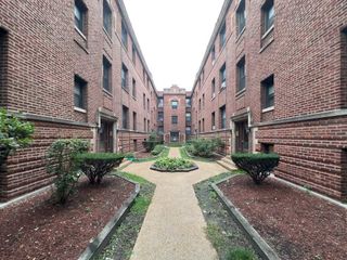 931 W Sunnyside Avenue 3S, Chicago, IL 60640