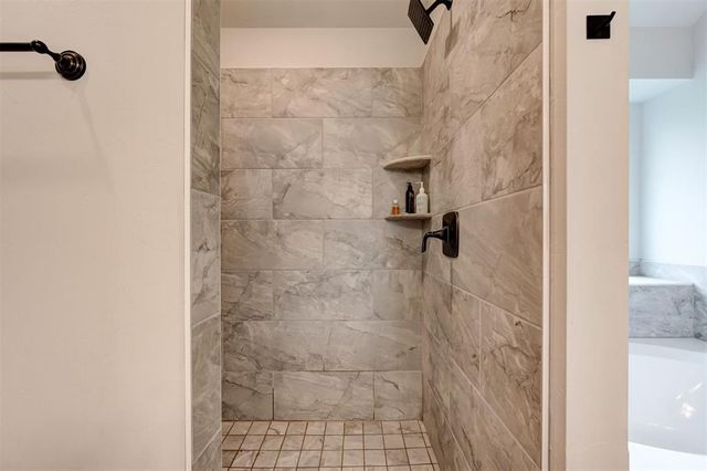 4228 NW 156th Terrace, Edmond, OK 73013