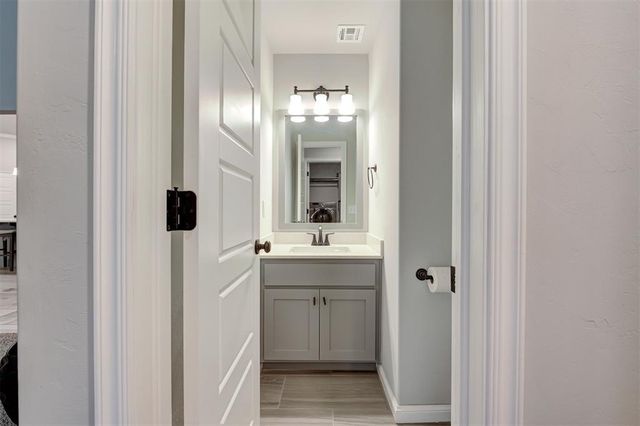 4228 NW 156th Terrace, Edmond, OK 73013