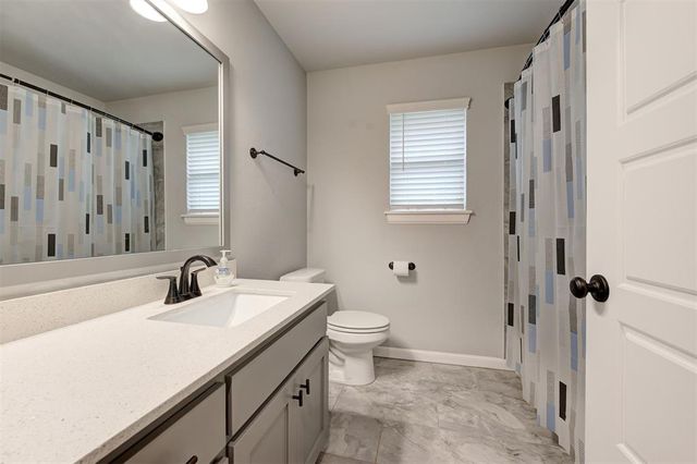 4228 NW 156th Terrace, Edmond, OK 73013