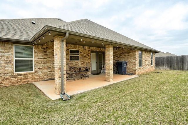 4228 NW 156th Terrace, Edmond, OK 73013