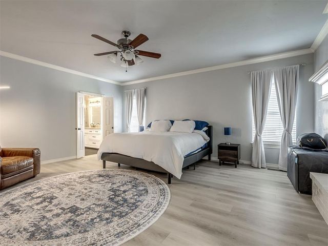 5621 Oak Tree Road, Edmond, OK 73025