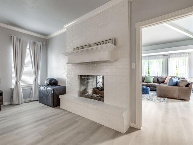 5621 Oak Tree Road, Edmond, OK 73025