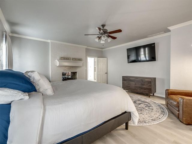 5621 Oak Tree Road, Edmond, OK 73025