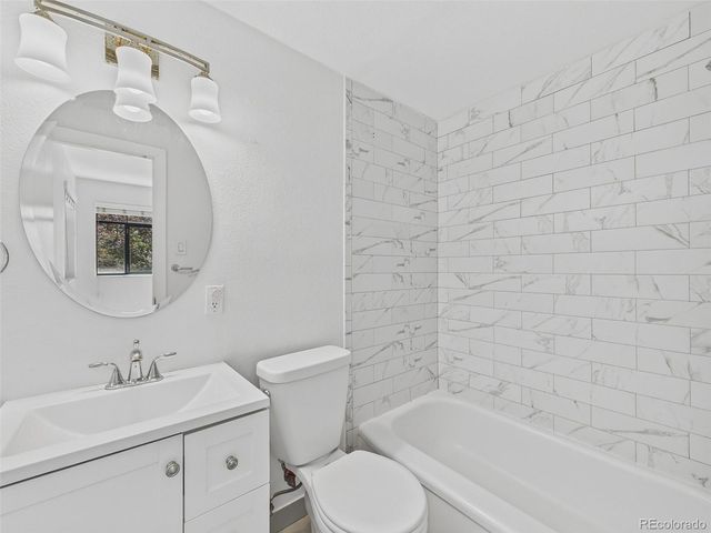 636 N Washington Street 205, Denver, CO 80203