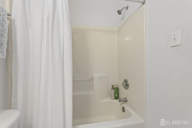 1203 Yarrow Circle, South Brunswick, NJ 08810