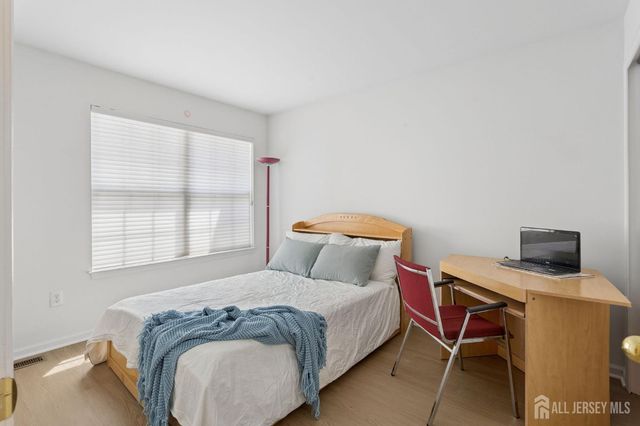 1203 Yarrow Circle, South Brunswick, NJ 08810