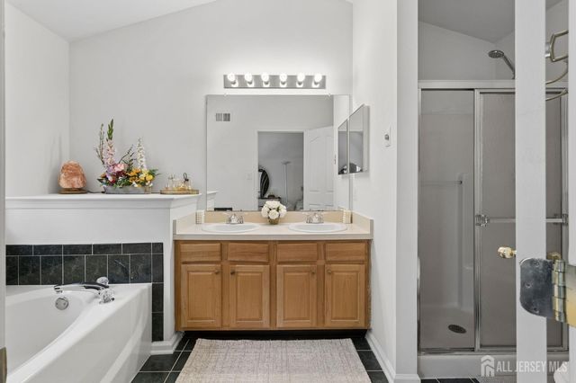 1203 Yarrow Circle, South Brunswick, NJ 08810