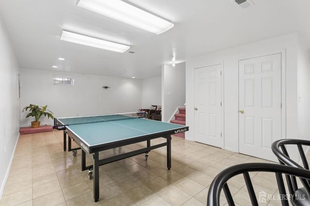 1203 Yarrow Circle, South Brunswick, NJ 08810