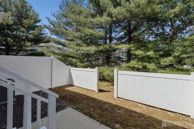 1203 Yarrow Circle, South Brunswick, NJ 08810