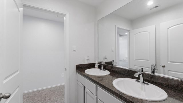 12818 Sunny Pass, Willis, TX 77318