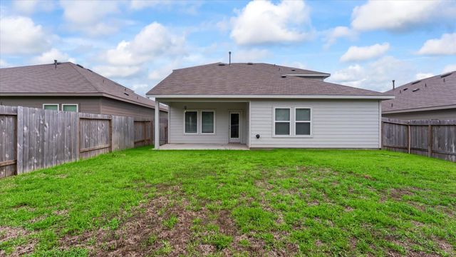 12818 Sunny Pass, Willis, TX 77318