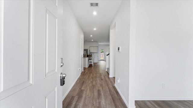 12818 Sunny Pass, Willis, TX 77318