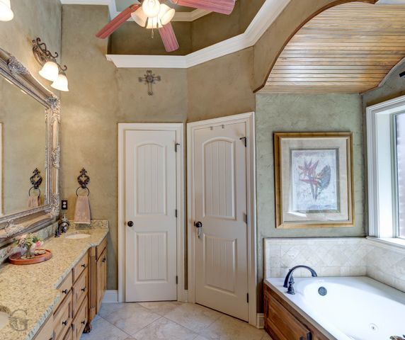 9982 Loveland Court, Shreveport, LA 71106