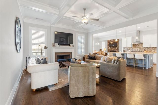 1381 Kings Park Drive, Kennesaw, GA 30152