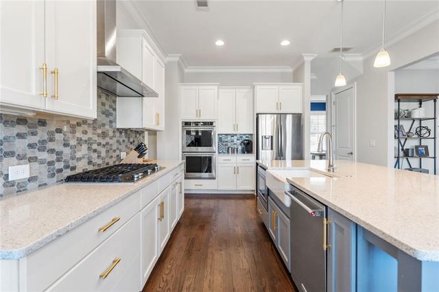 1381 Kings Park Drive, Kennesaw, GA 30152