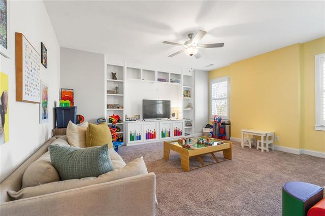 1381 Kings Park Drive, Kennesaw, GA 30152